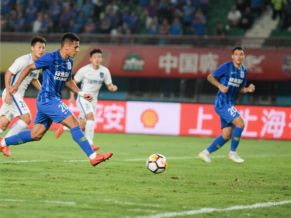 关注比赛的 关注比赛的