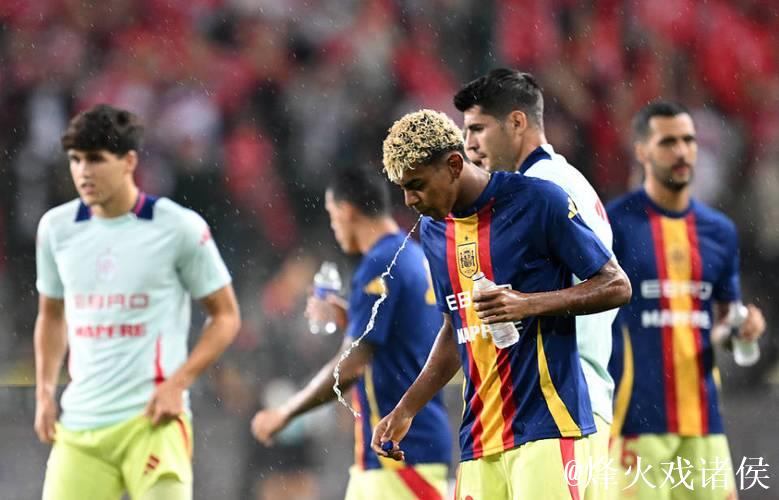 核心归来助巴萨腾飞！关键进球奠定7分领先优势