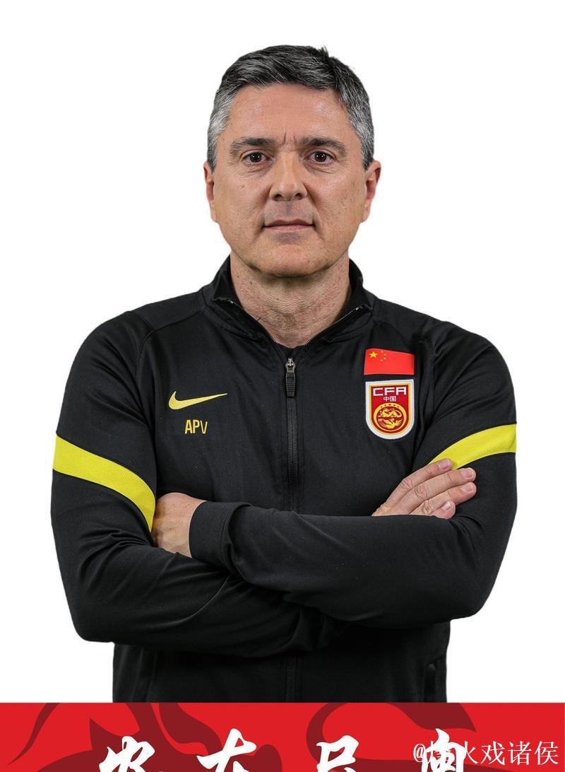 尹波:国足在“无望”与“无奈”之间 尹波:国足在“无望”与“无奈”之间